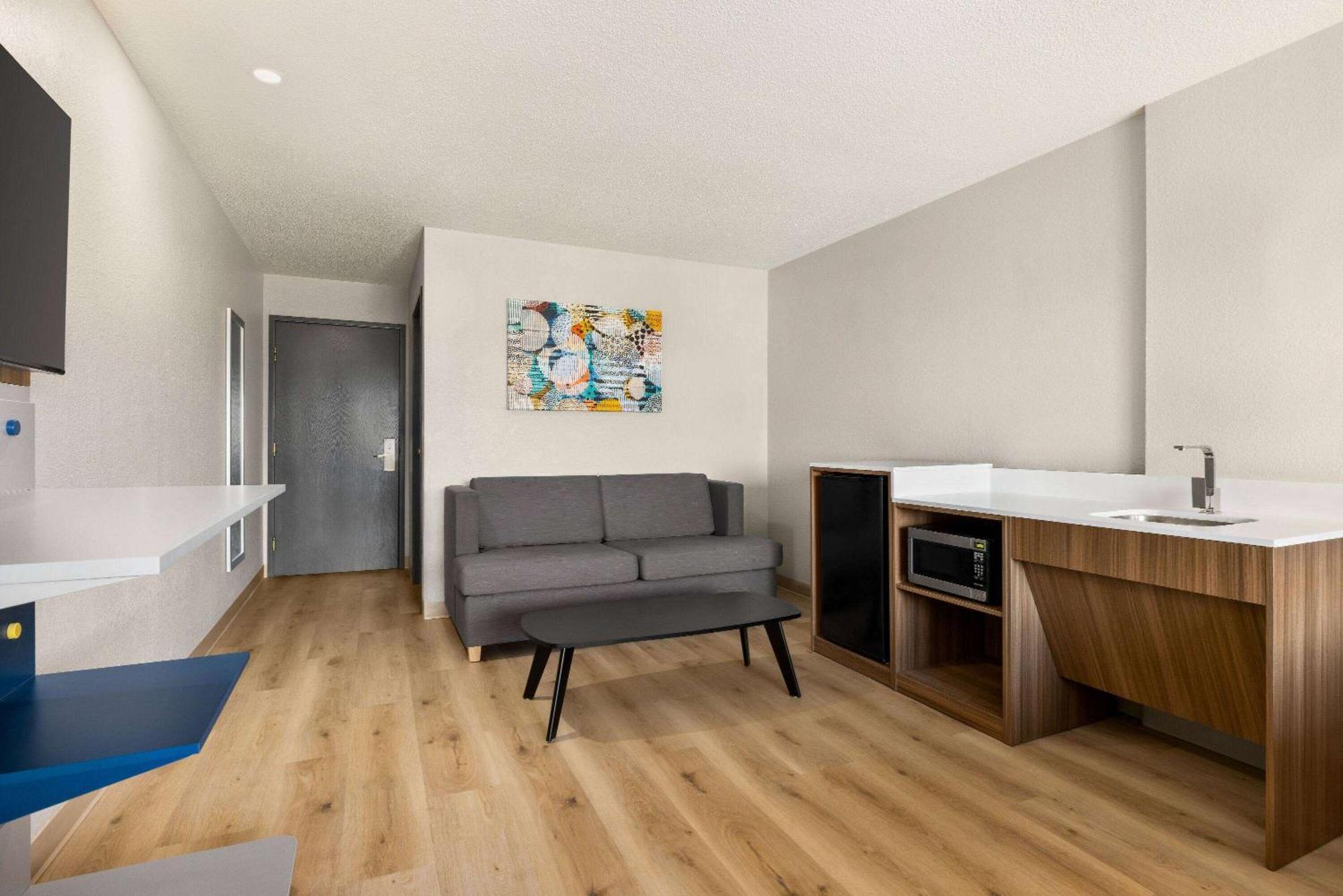 Microtel Inn & Suites By Wyndham New Ulm Esterno foto